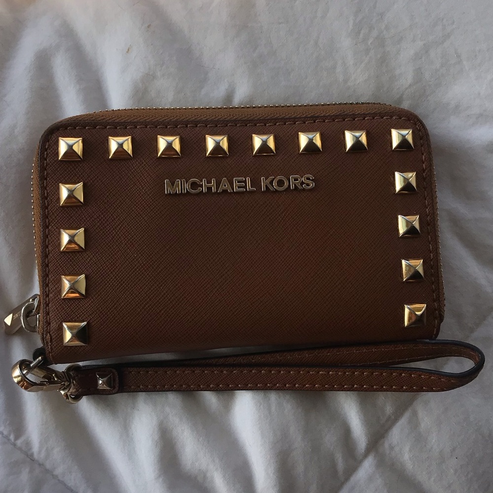 Michael Khors Wristlet
